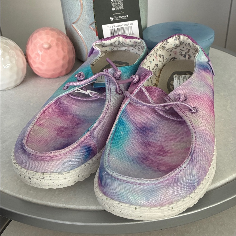 HEY DUDE WENDY YOUTH DREAMER Size YT6 - Picture 3 of 6